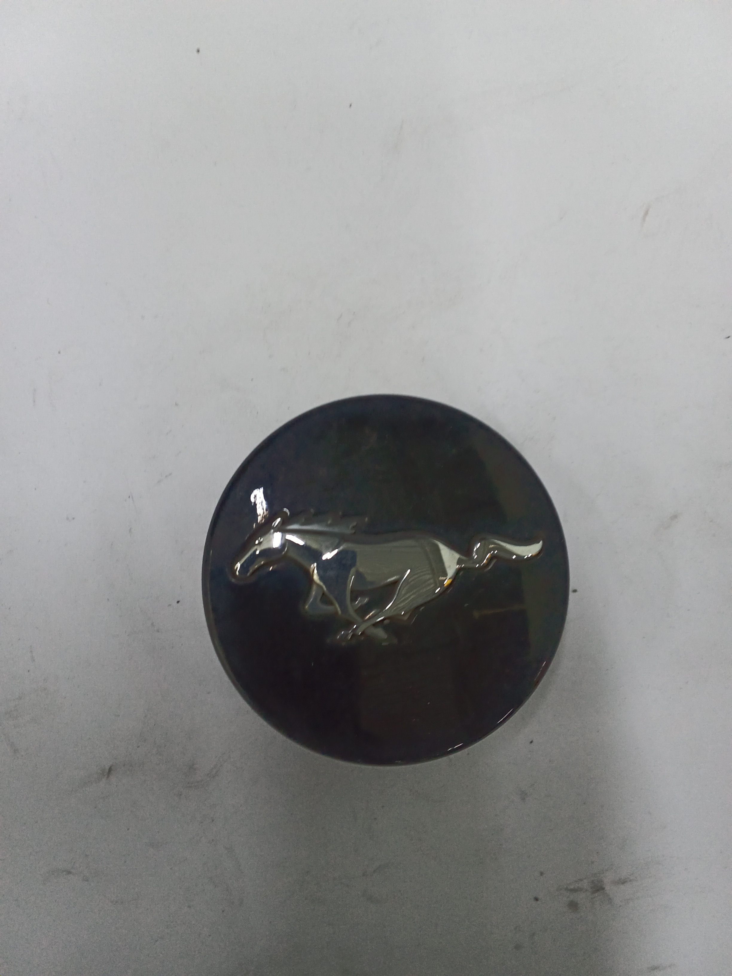 Center Cap — 2005–2016 Ford F-350 Super Duty