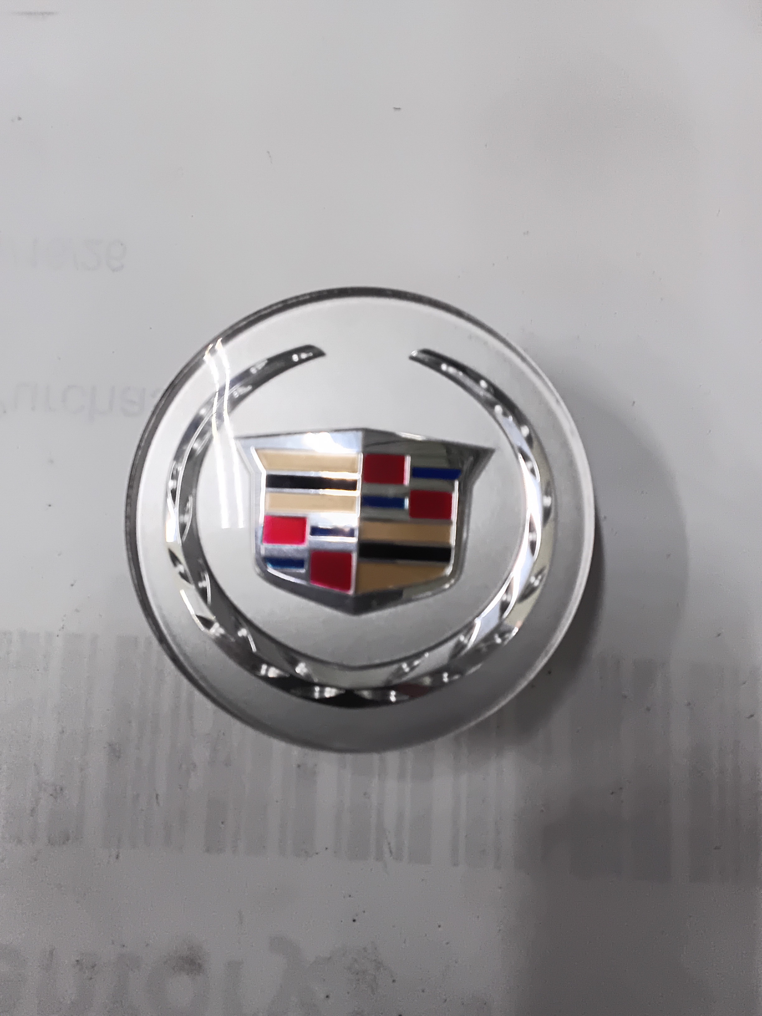 Center Cap — 2005–2008 Cadillac STS