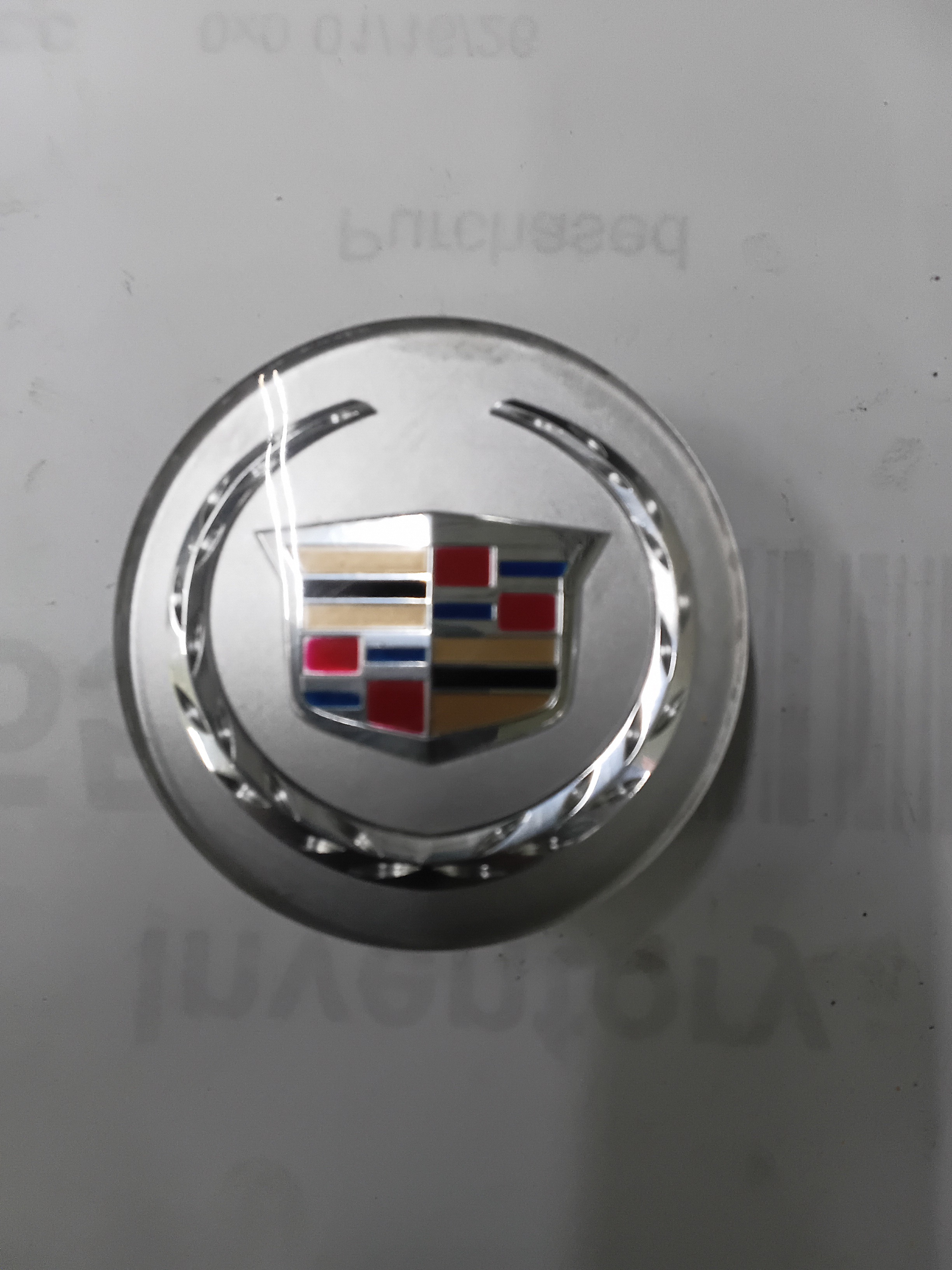 Center Cap — 2005–2008 Cadillac STS