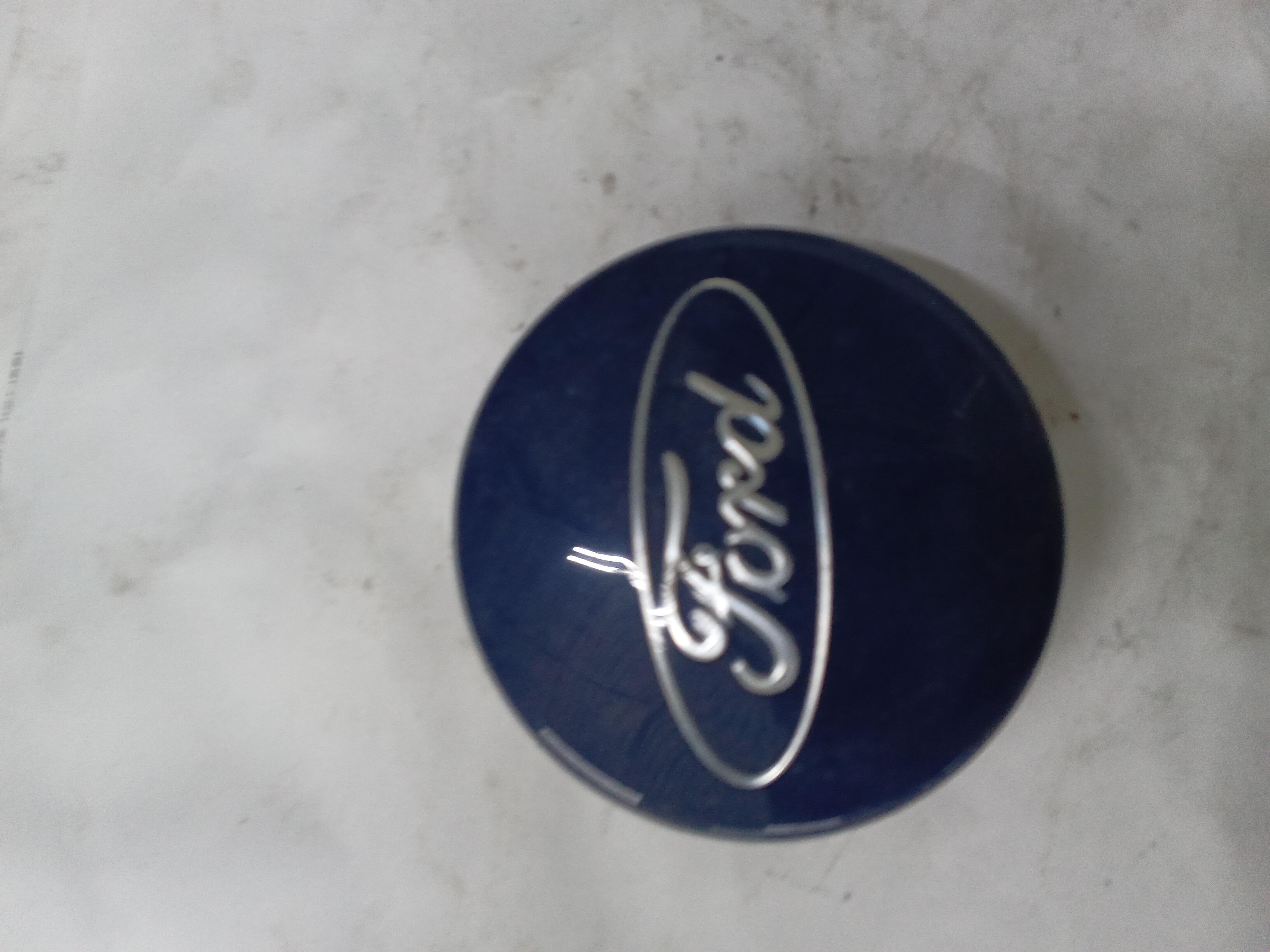 Center Cap — 2010 Lincoln MKX