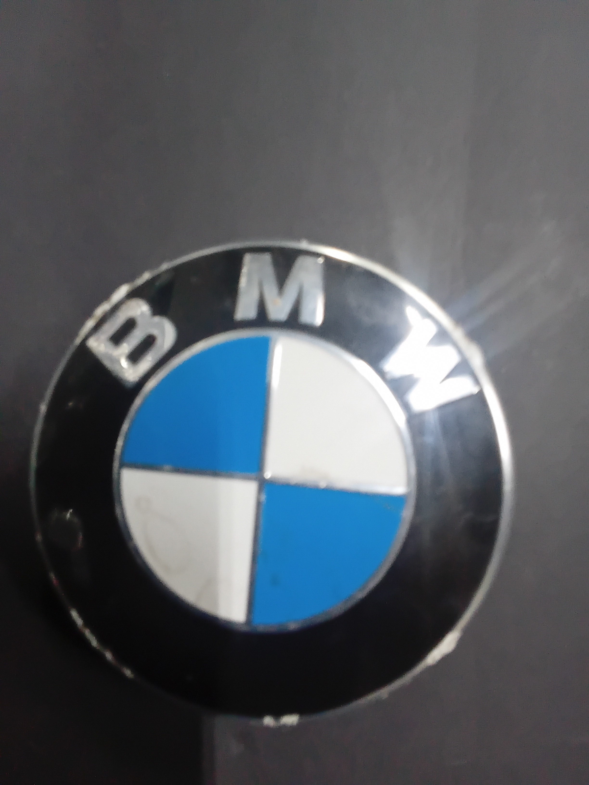 Center Cap — 2018–2020 BMW X2