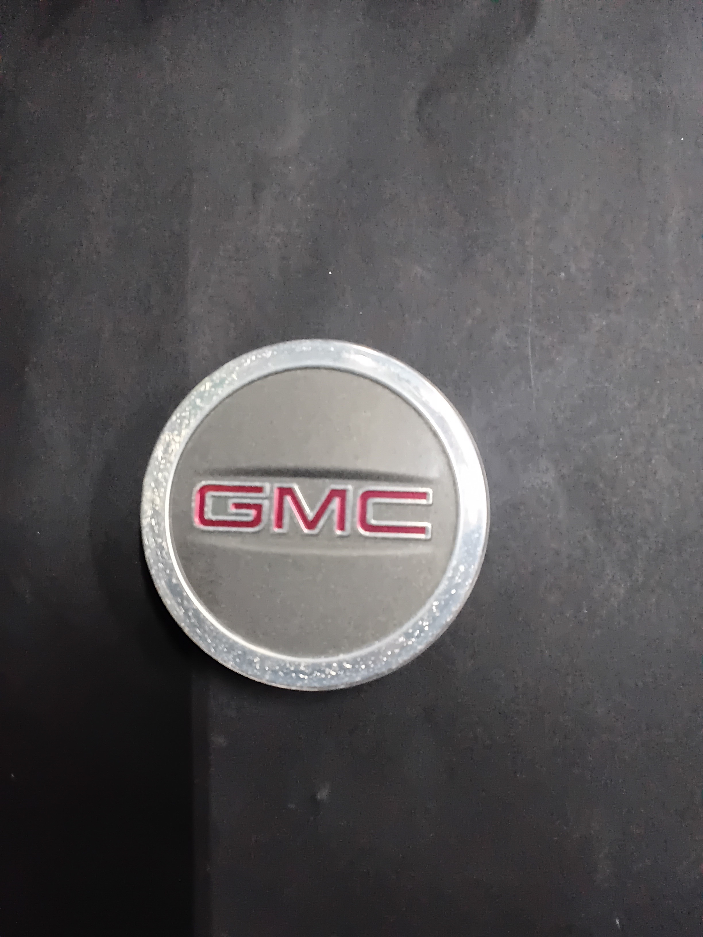 Center Cap — 2017 GMC Acadia Limited