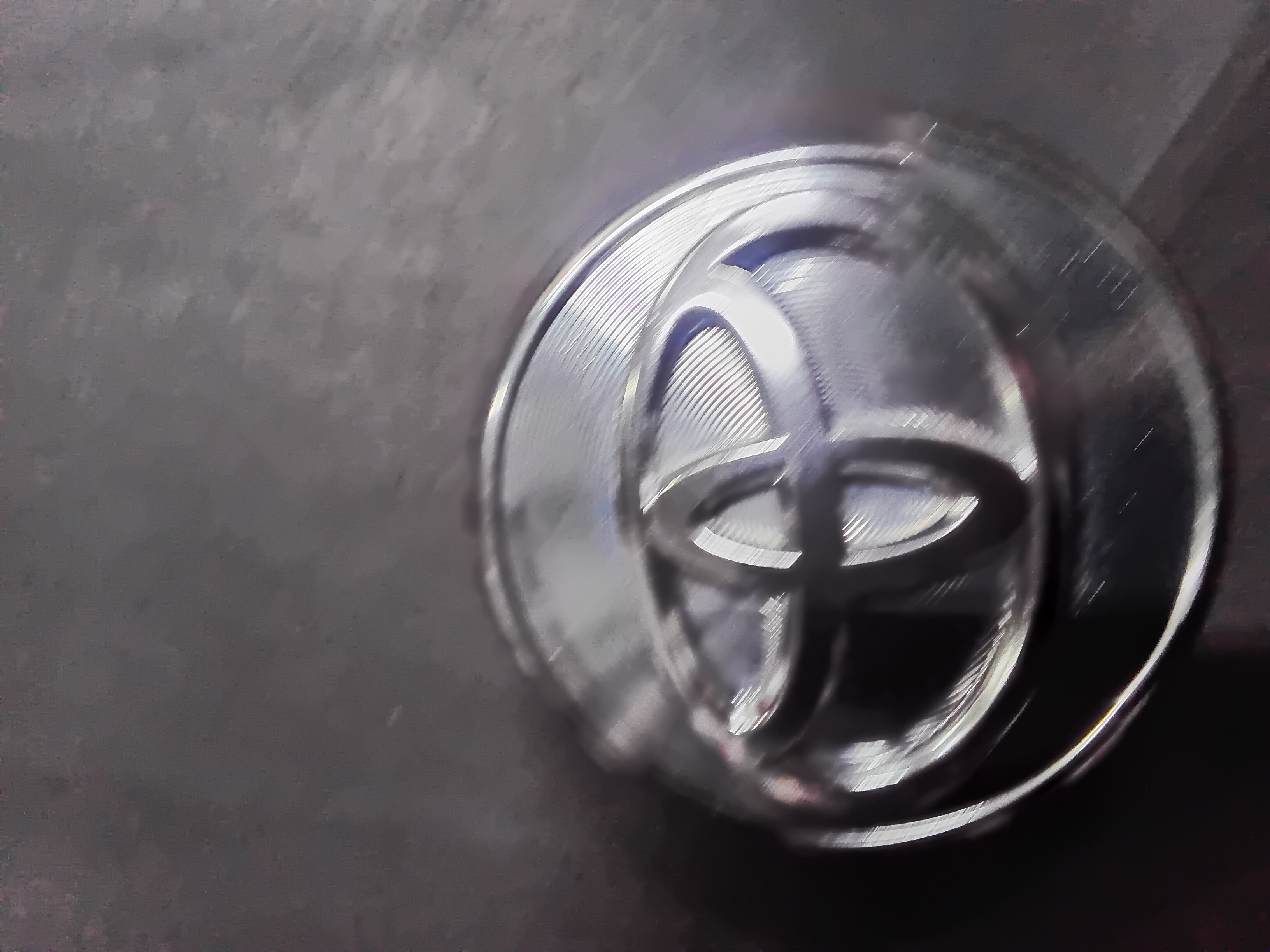 Center Cap — 2005–2007 Toyota Avalon