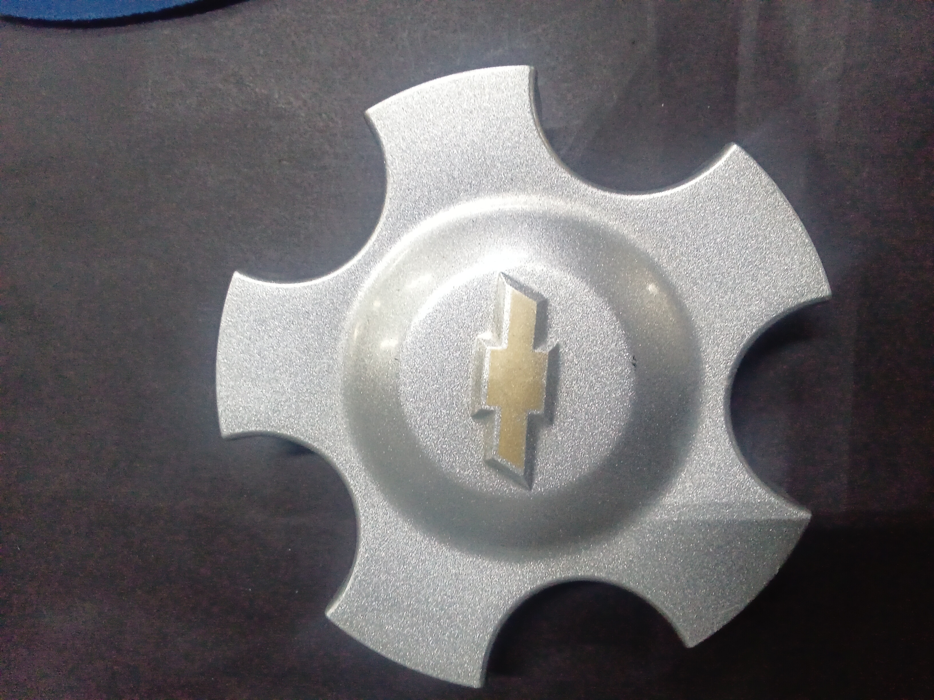 Center Cap — 2005–2009 Chevrolet Equinox
