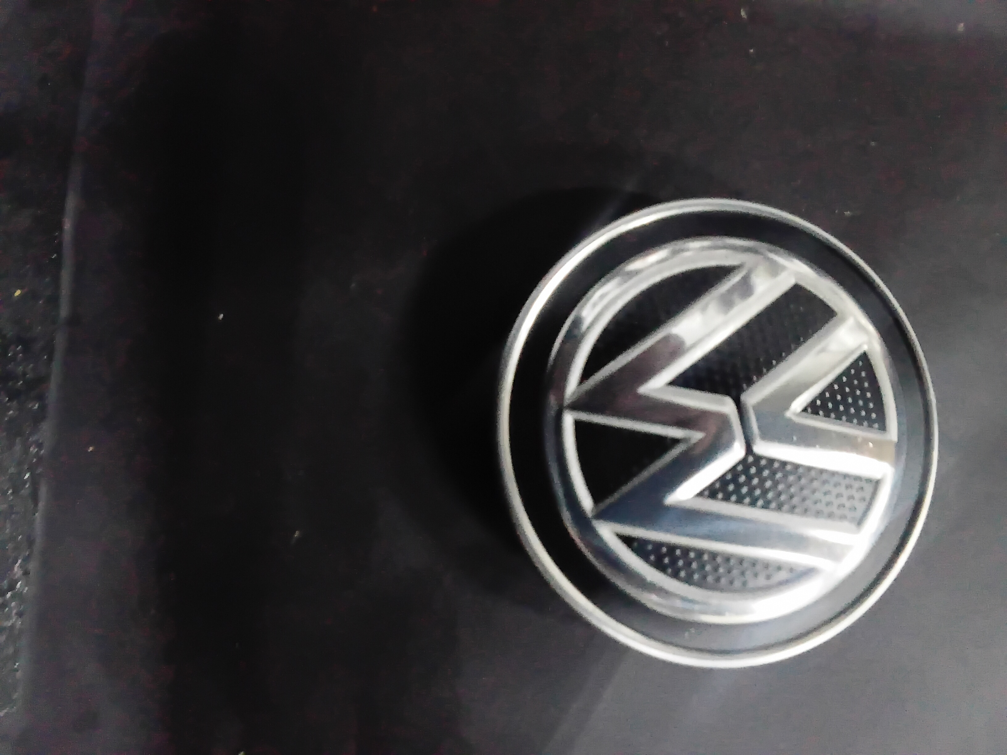 Center Cap — 2018–2021 Volkswagen Tiguan 2.25″