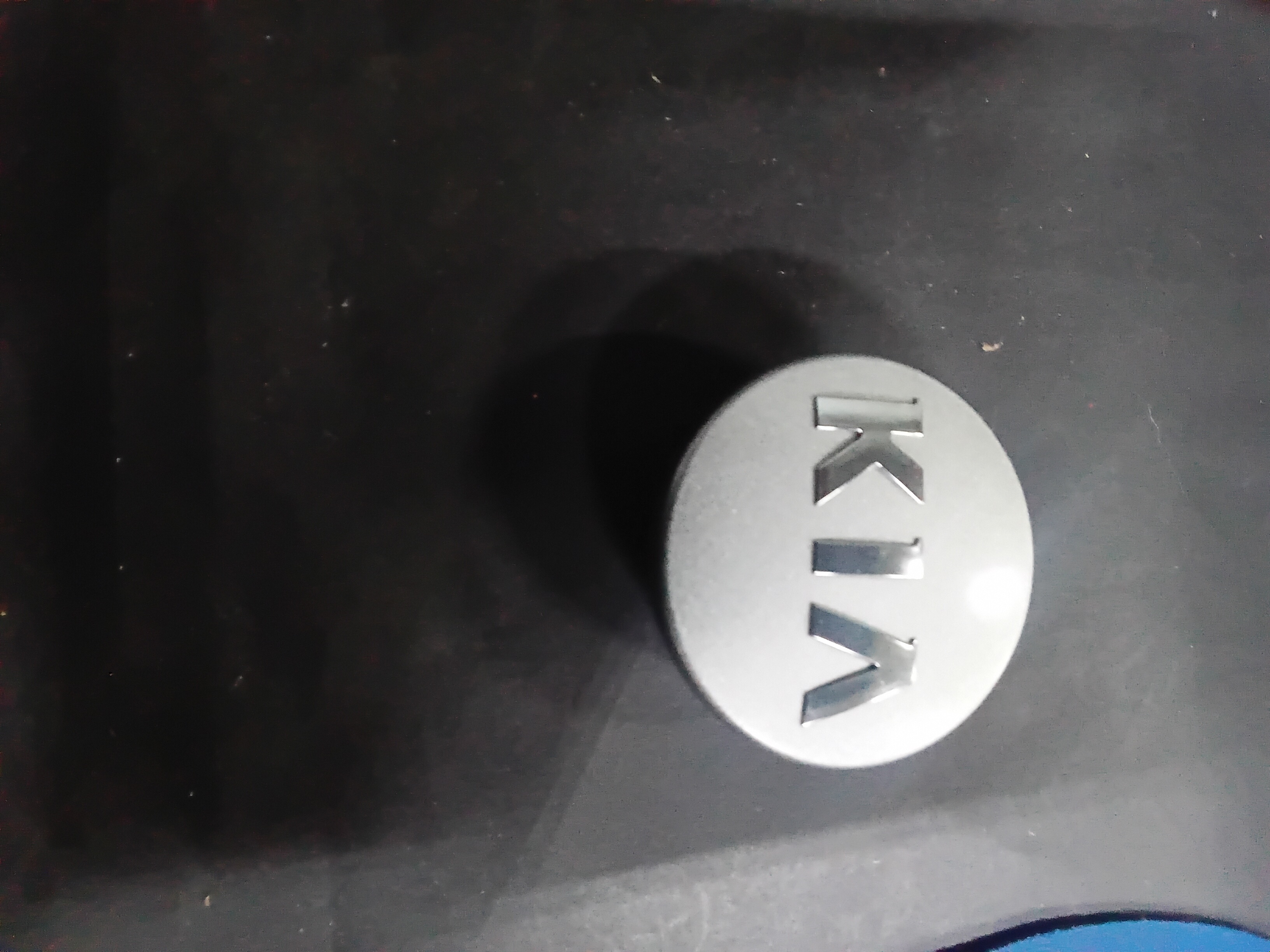 Center Cap — 2011–2013 Kia Sportage
