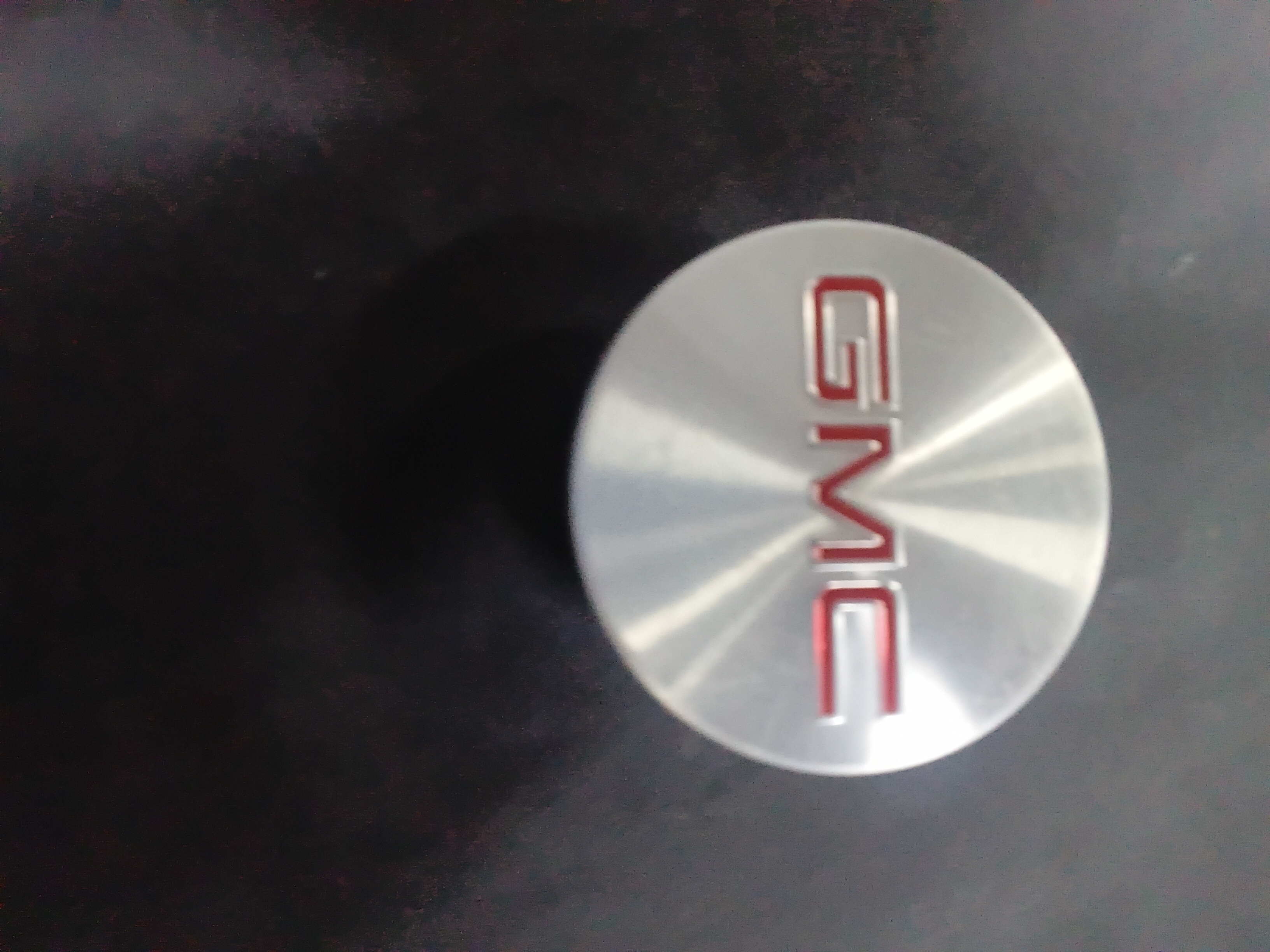 Center Cap — 2004–2005 GMC Envoy XUV
