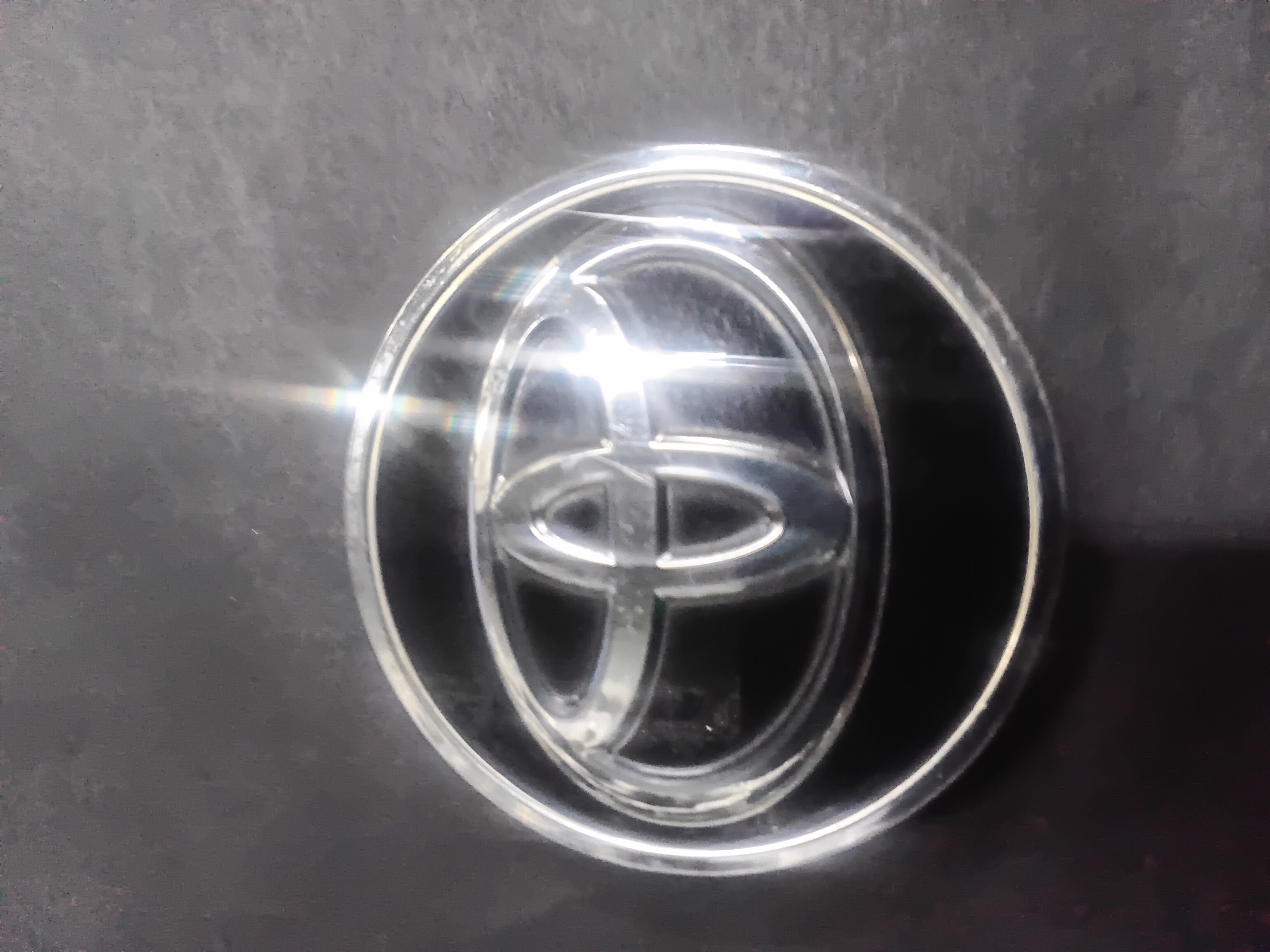 Center Cap — 2013–2015 Toyota RAV4